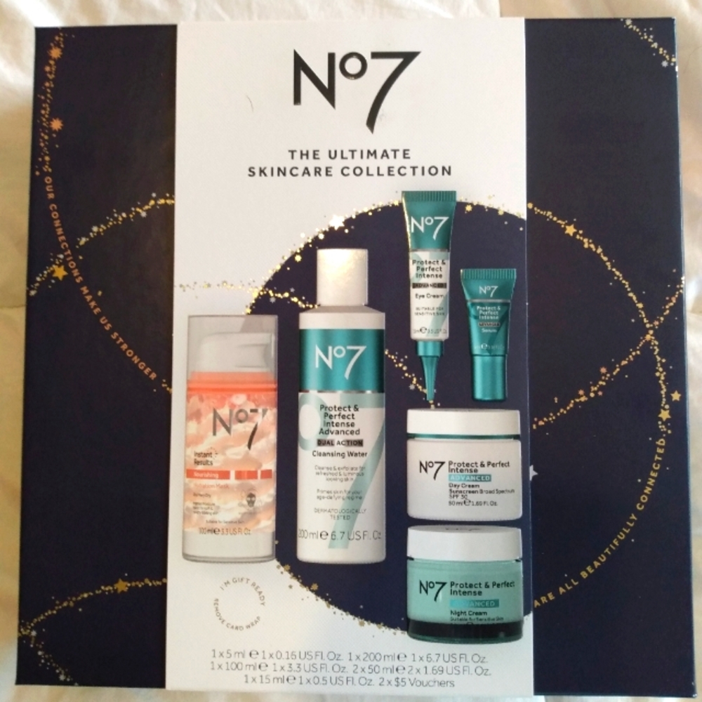 No. 7 The Ultimate Skincare Collection $120 Value